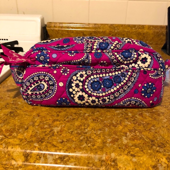 Very Bradley Toiletry Bag - Picture 1 of 4